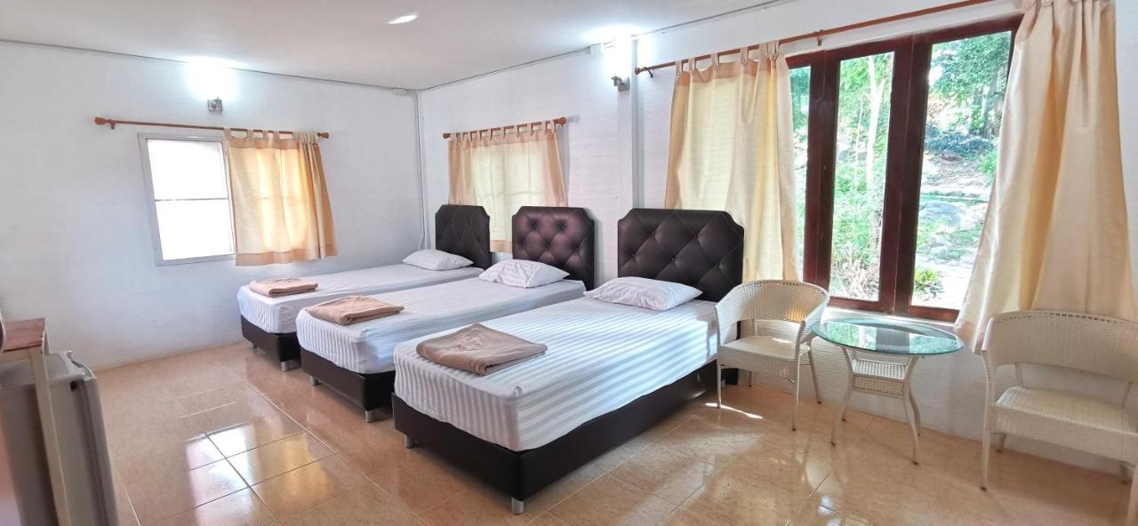 Baan Pordee Homestay Phayayen Екстер'єр фото