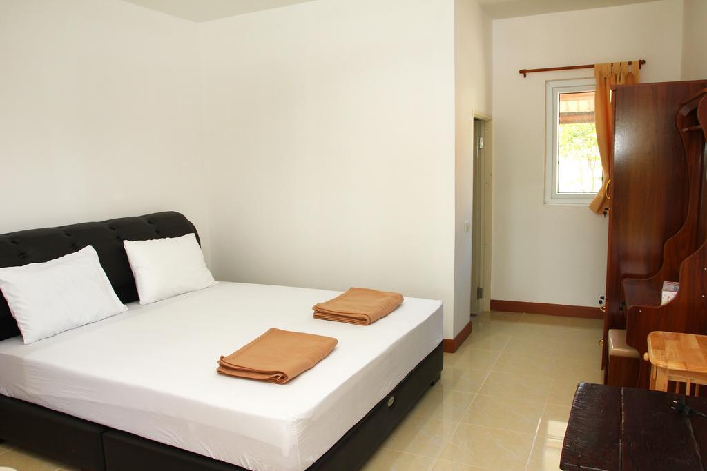 Baan Pordee Homestay Phayayen Екстер'єр фото